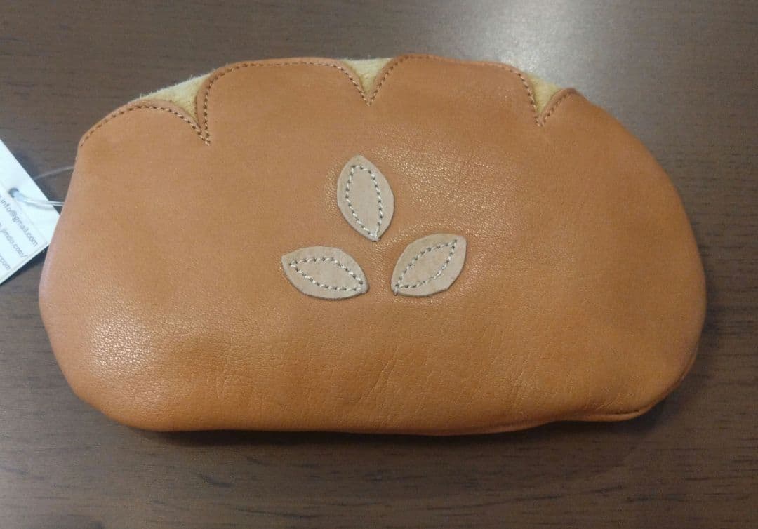 レザーコム Leather.Bread クレープカードケース クリームパンポーチ