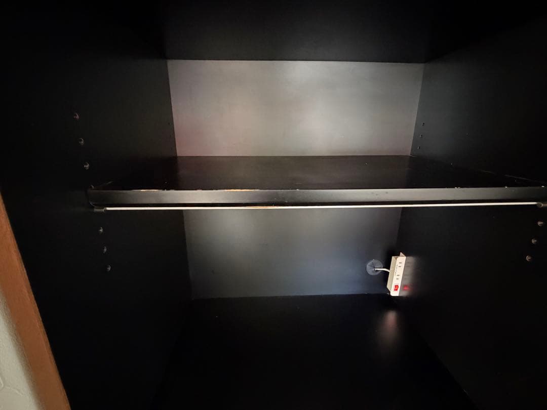 シギヤマ家具工業　ウォールナット突板　食器棚　レンジボード