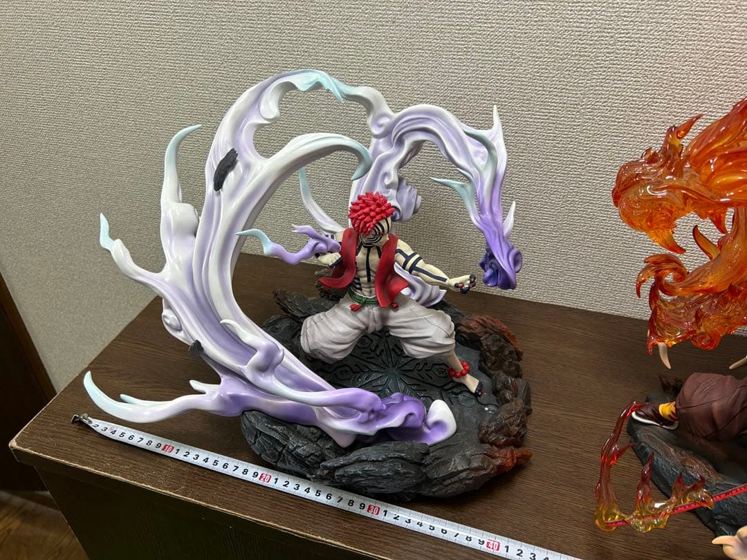 煉獄さんと猗窩座のフィギュアセット。ガレージキット