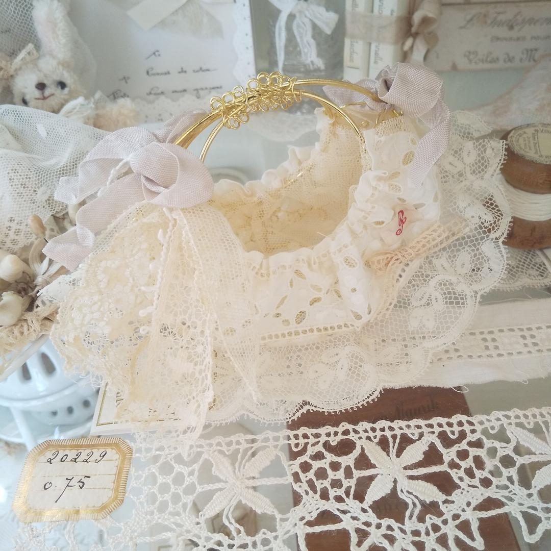 **小さなワイヤーレースかご♡**