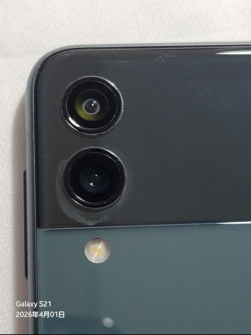 【訳アリ】 Galaxy Z flip 3 韓国版 8/256GB