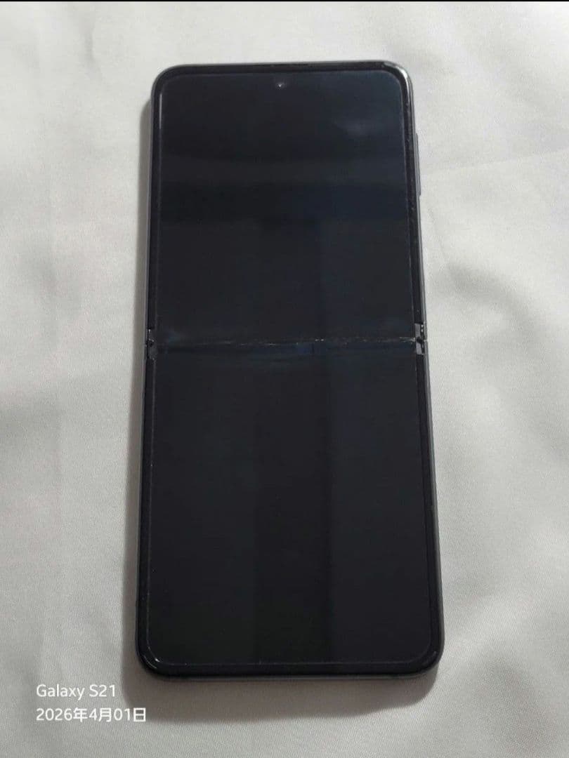 【訳アリ】 Galaxy Z flip 3 韓国版 8/256GB