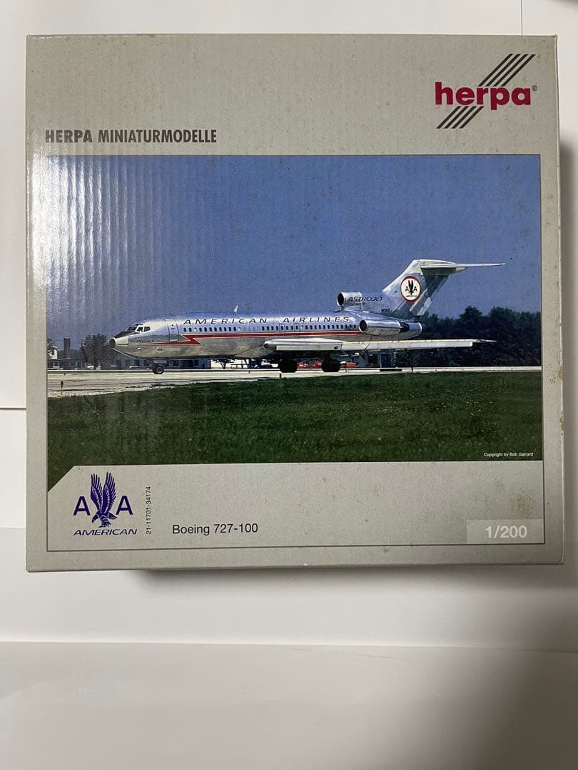 Boeing 727-100 旅客機　アメリカン航空