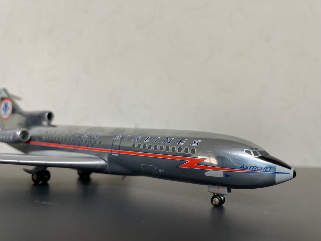 Boeing 727-100 旅客機　アメリカン航空