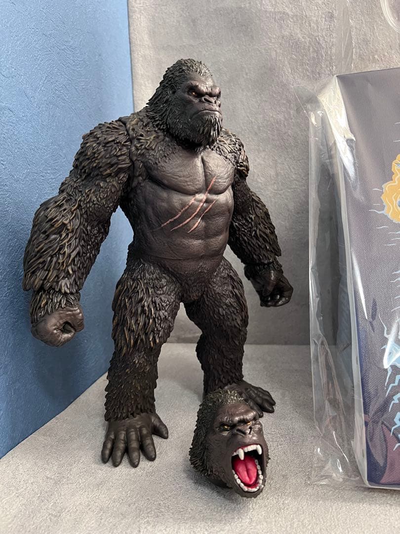 マクファーレントイズ　ジャスティスリーグ×ゴジラvsコング