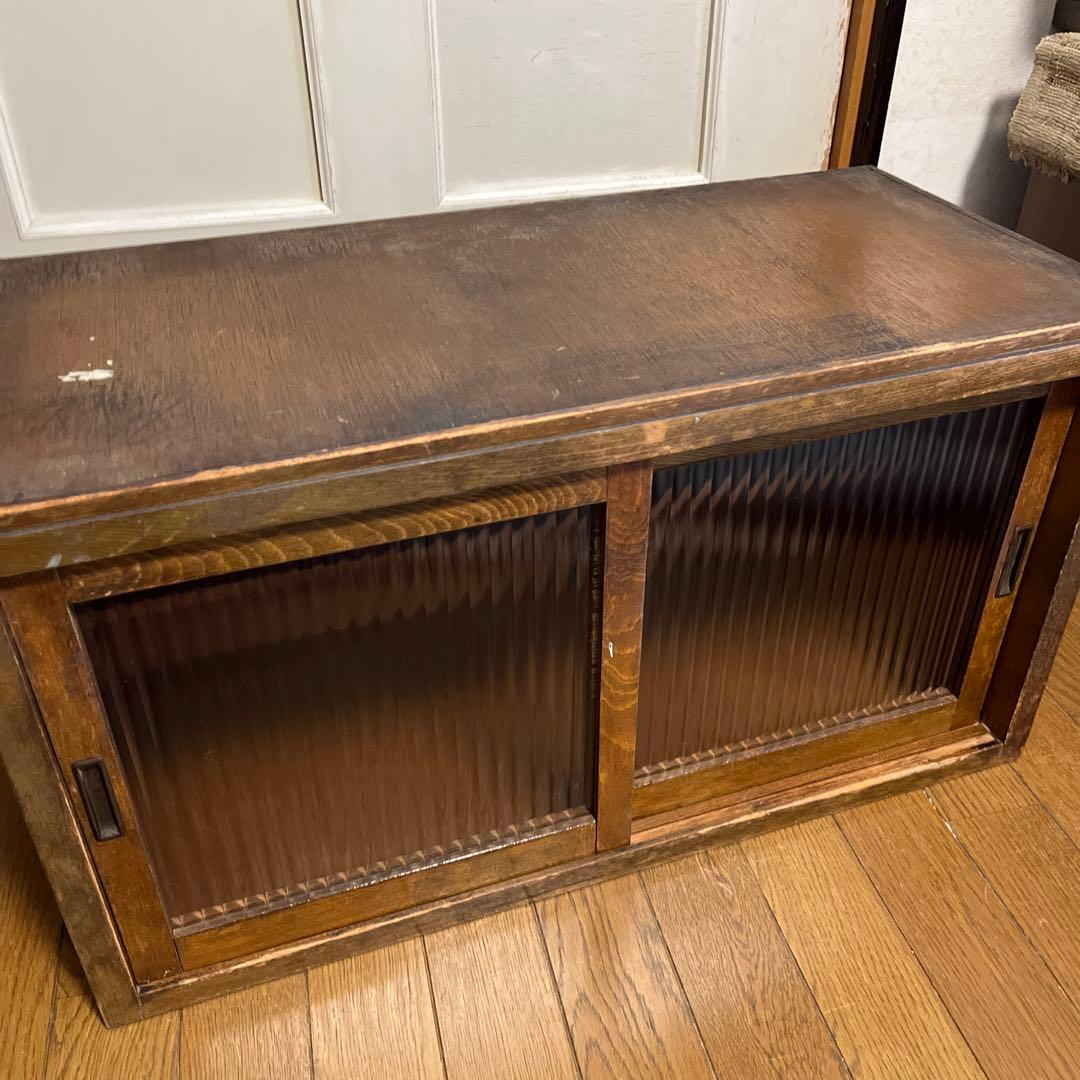 ヴィンテージ　アンティーク　ガラス　戸棚　飾り棚　昭和レトロ