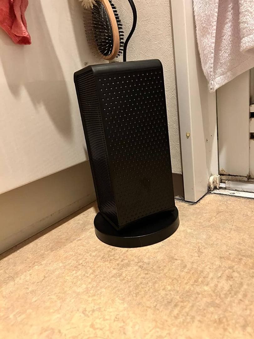 温度を調整可能なセラミックファンヒーター 自動首振り機能搭載