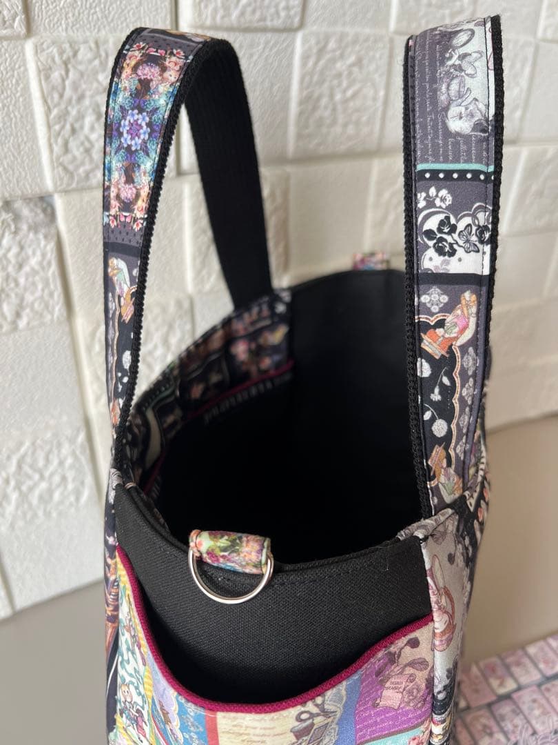 【ジョリーフルール】　トイトイ幸せのハンカチーフ柄　チューリップバッグ　S 2色