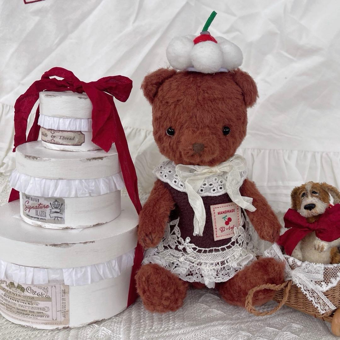 チェリークリームテディベア 海外作家様 ハンドメイド くま アーティストベア