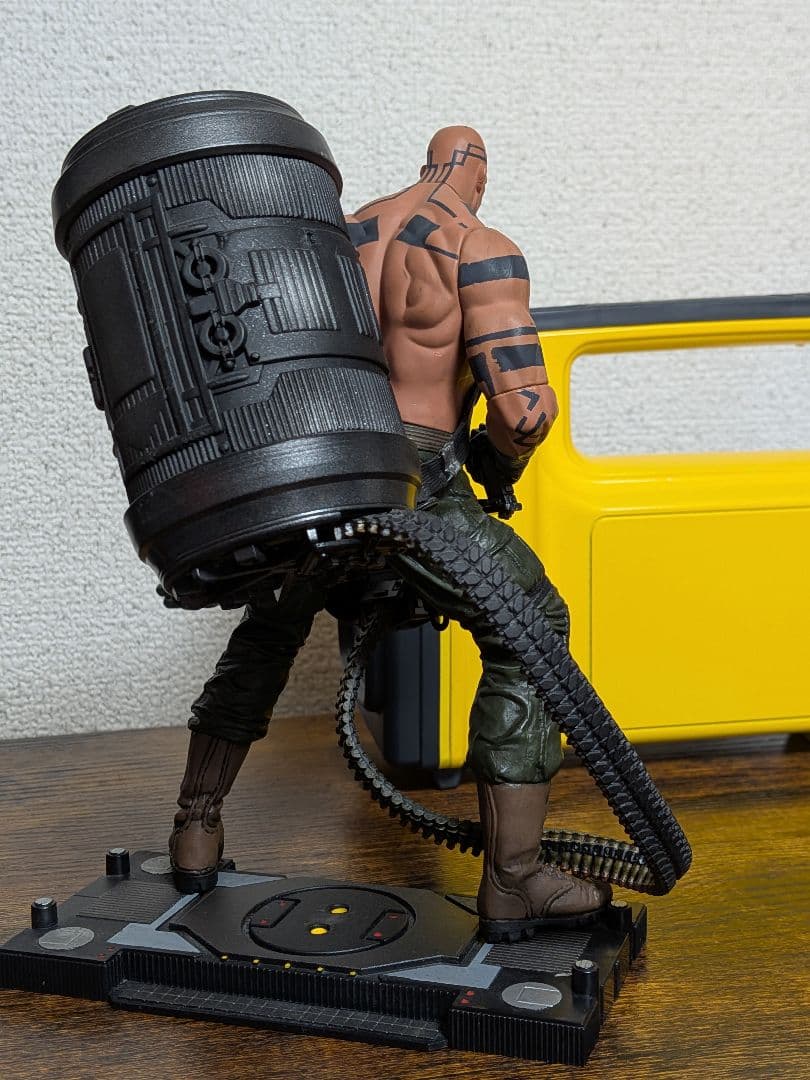 バルカンレイヴン MGS マクファーレントイズ 懐中電灯 メタルギア