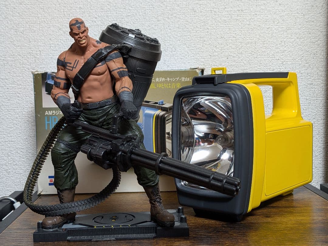 バルカンレイヴン MGS マクファーレントイズ 懐中電灯 メタルギア