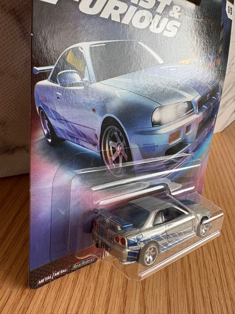ミニカー Hot Wheels Nissan Skyline GT-R (BNR34)