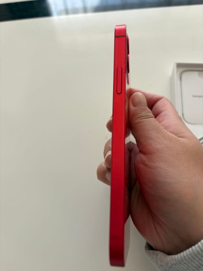 iPhone12 赤 64GB SIMフリー 付属品あり 携帯 スマートフォン