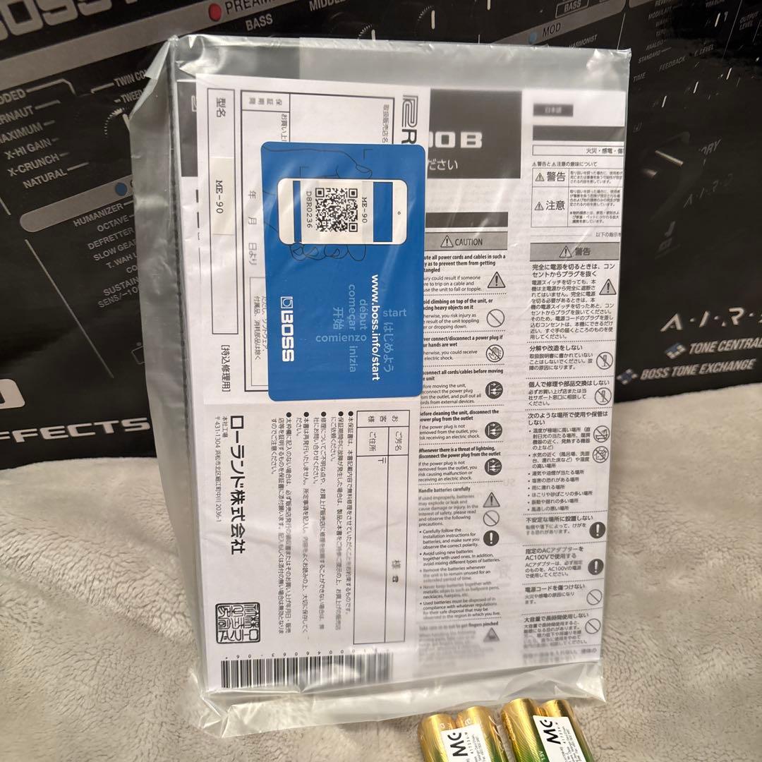 【極美品】 BOSS ME-90 ギター用マルチエフェクター