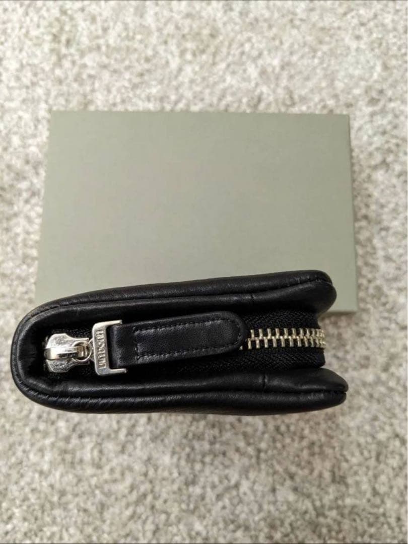 新品VIA DOAN ラウンドファスナー財布