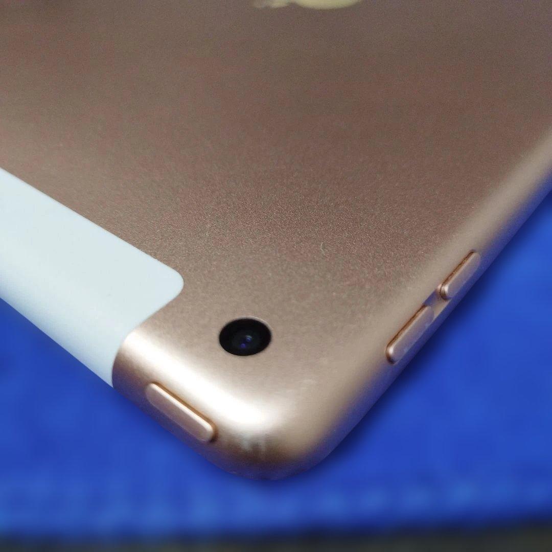 iPad 第7世代 セルラーモデル 32GB