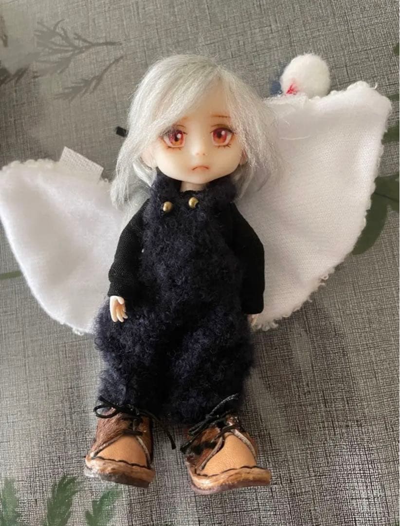 セリア ドール ミニ 金髪 銀髪 セット 2体