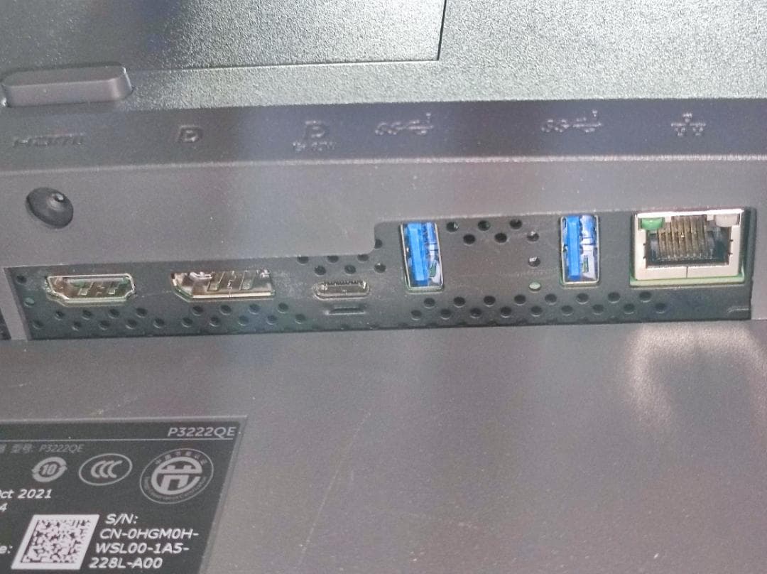 ア*チ様 ★4K 31.5インチ モニター★DELL P3222QE★USB-C