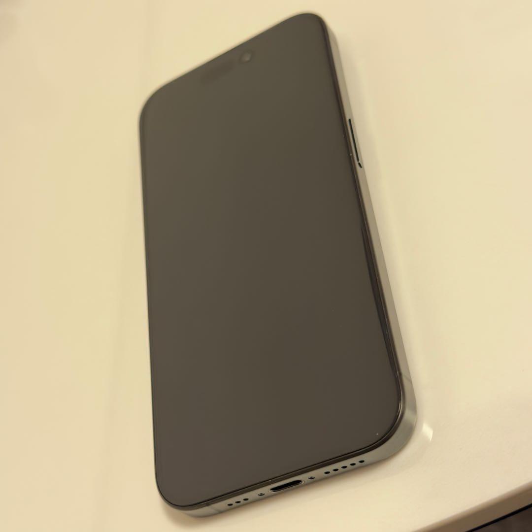 【訳あり美品】iPhone 15 Pro 512GB SIMフリー おまけ付き