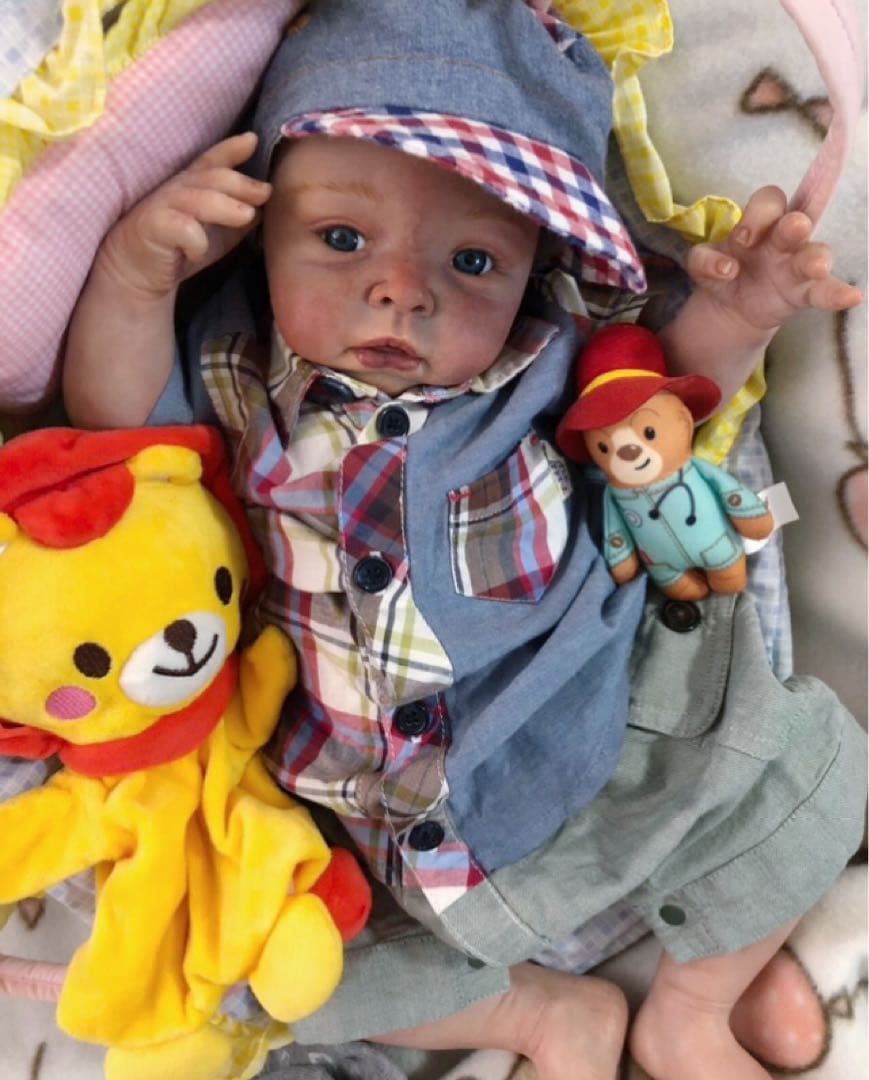 ♡Audrey by Adrie Stoete リボーンドール