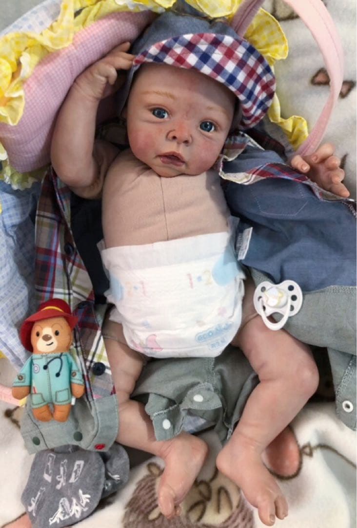 ♡Audrey by Adrie Stoete リボーンドール