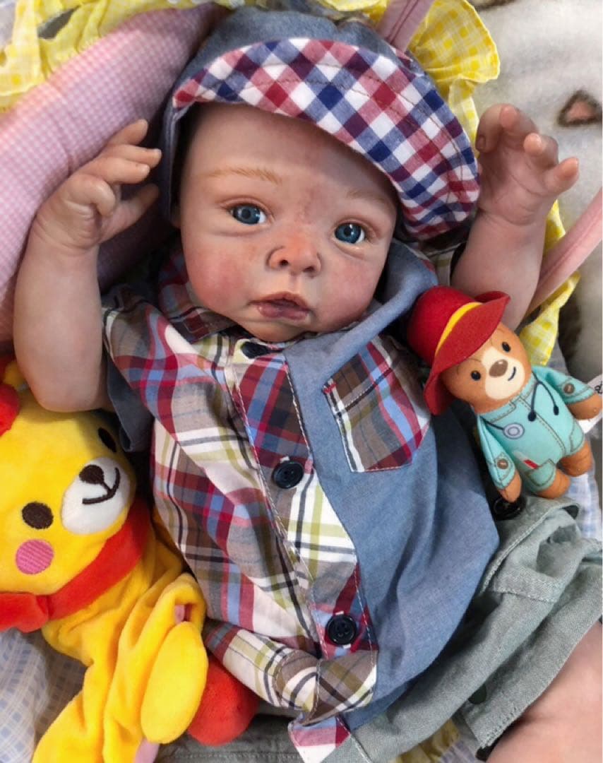 ♡Audrey by Adrie Stoete リボーンドール