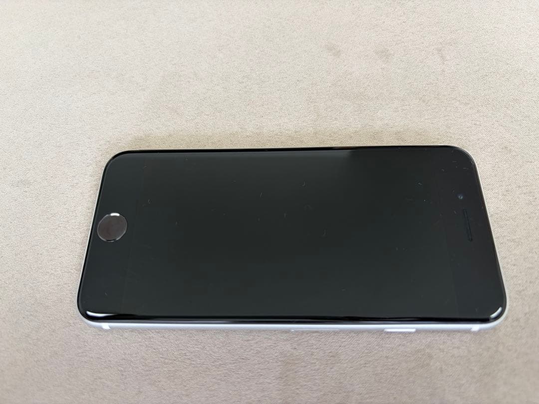 Apple iPhone SE2 第2世代 64GB バッテリー100%