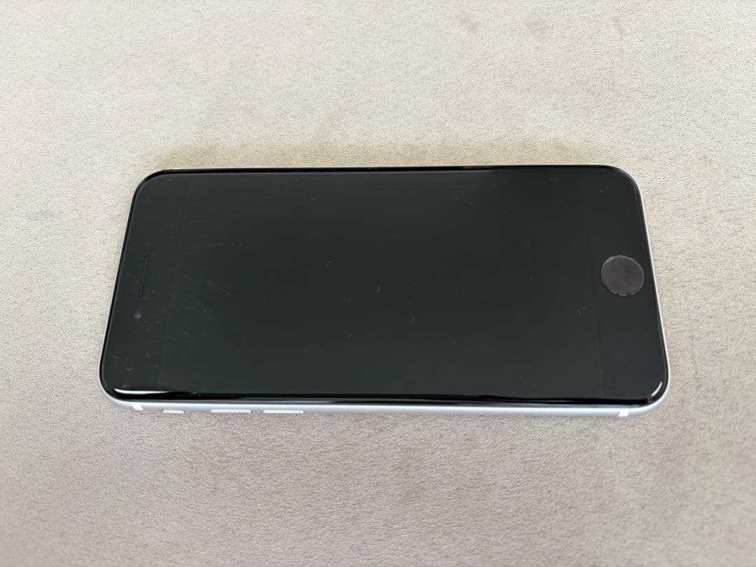 Apple iPhone SE2 第2世代 64GB バッテリー100%
