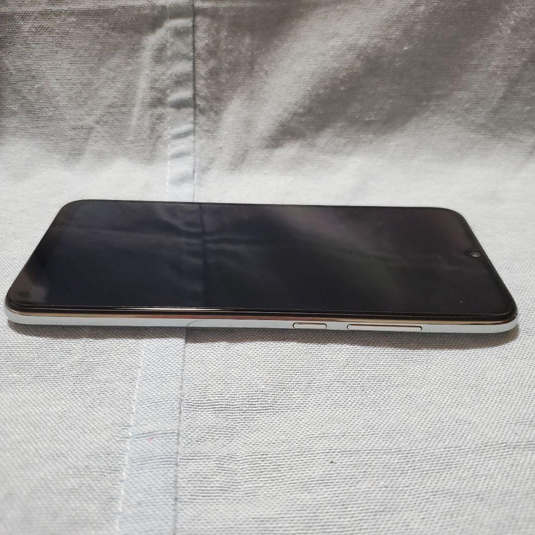 Xiaomi Mi A3 48MP トリプルカメラ　4GB/64GB