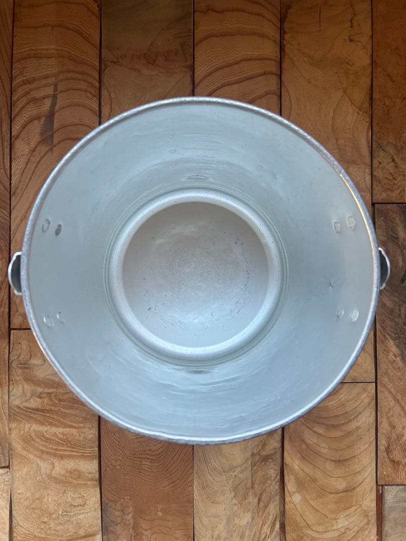 レトロ　給食アルミケース丸型　１０Ｌ