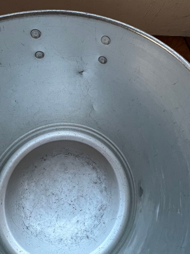 レトロ　給食アルミケース丸型　１０Ｌ