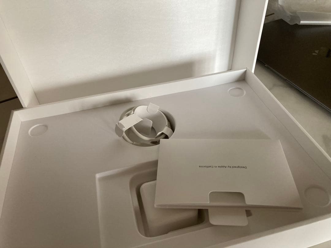 【中古】MacBook Air 13inch スペースグレイ