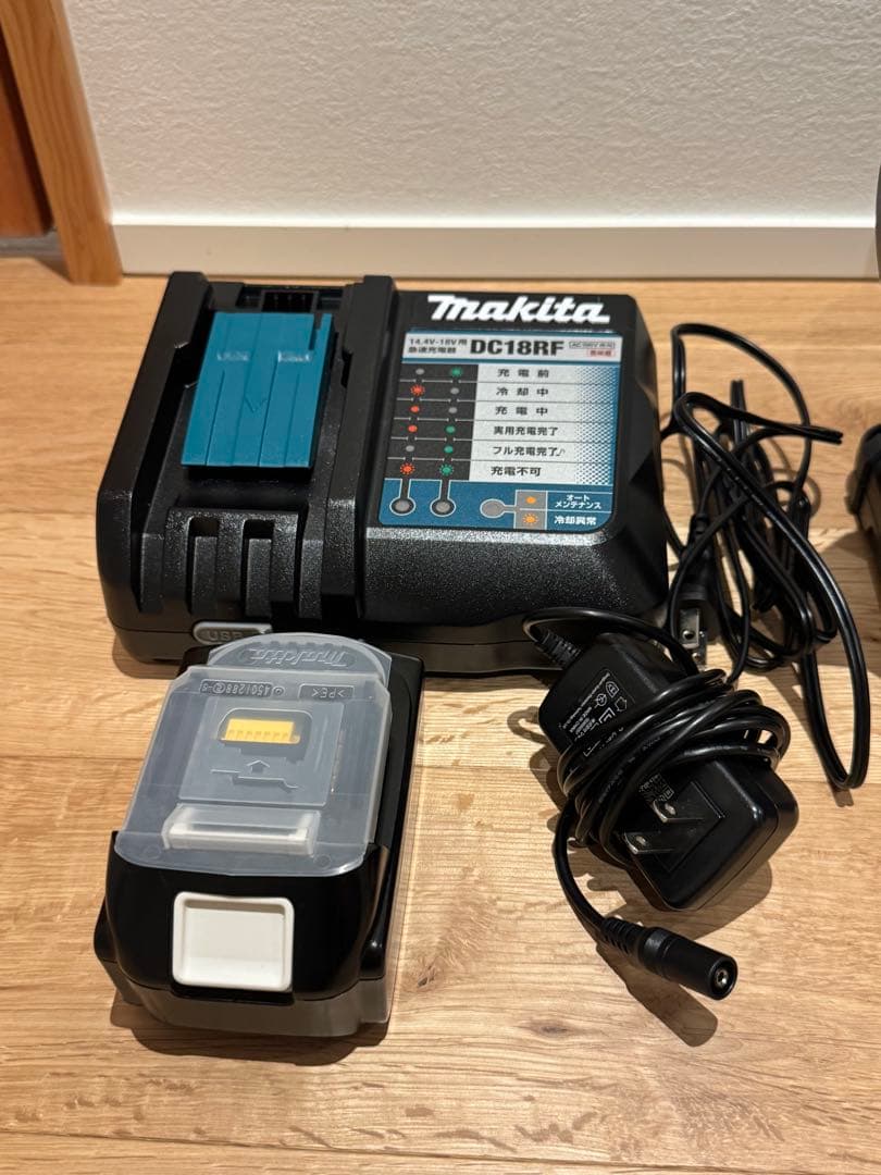 美品 peak スノーピーク　フィールドファン　マキタ