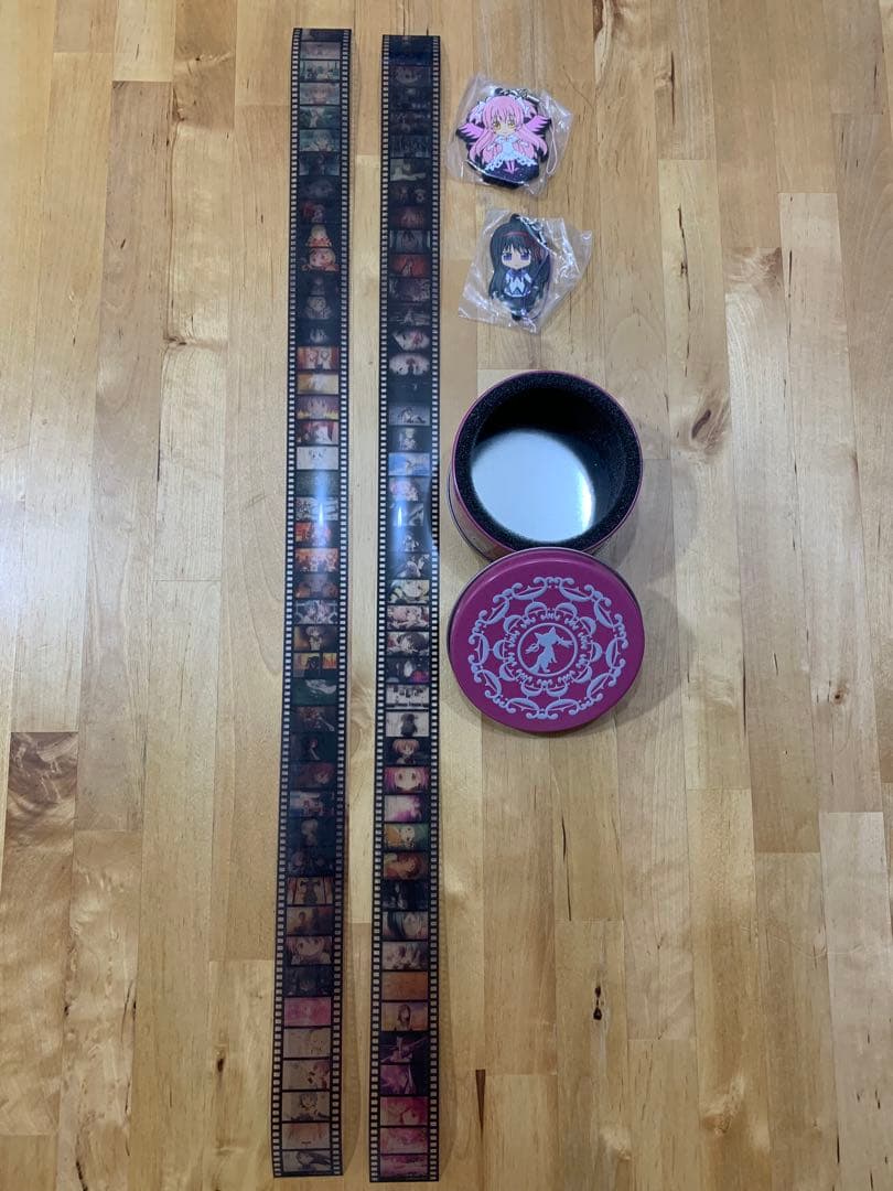 値下げ応相談　魔法少女まどか☆マギカ　劇場入場者特典　非売品　特典　限定　シール