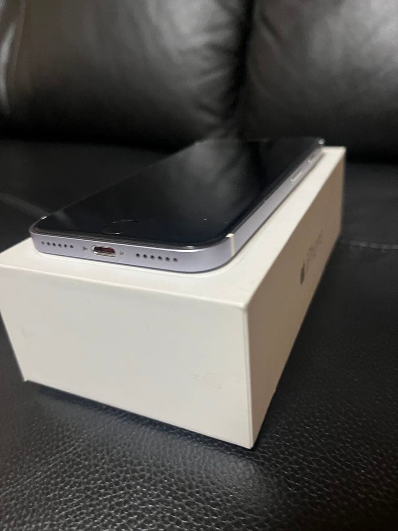 iPhone SE2 64g iPhone12外装仕様