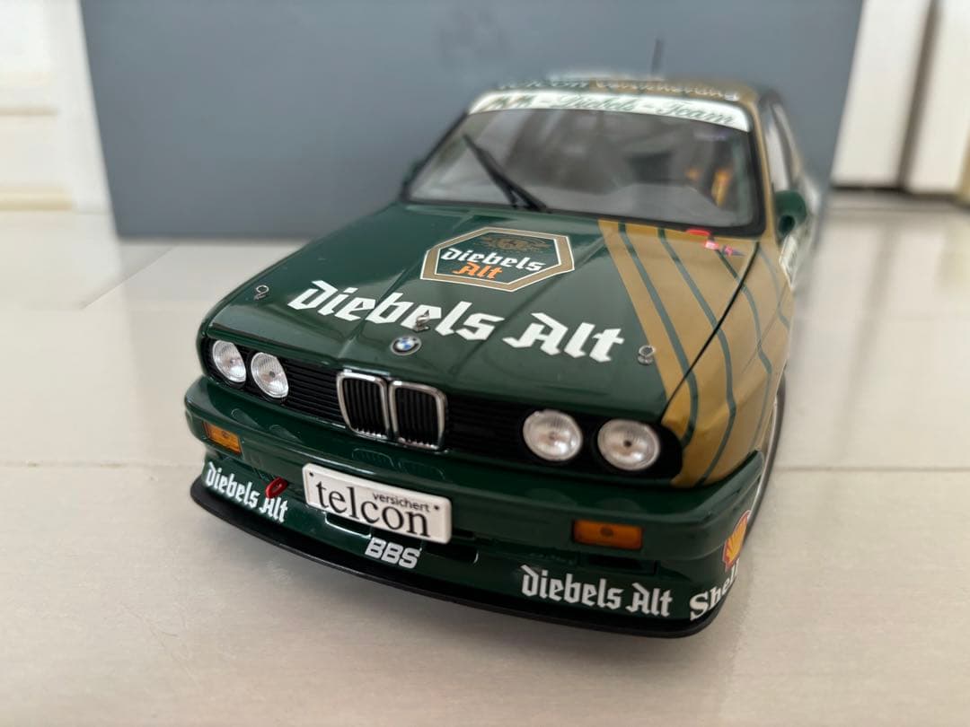  M3 E30 German Touring 1990 ミニチャンプス18