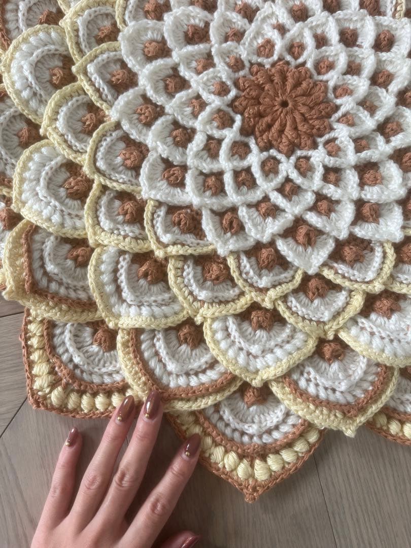 立体ドイリーラグ 韓国インテリア 一点物 個性的 ハンドメイドラグ