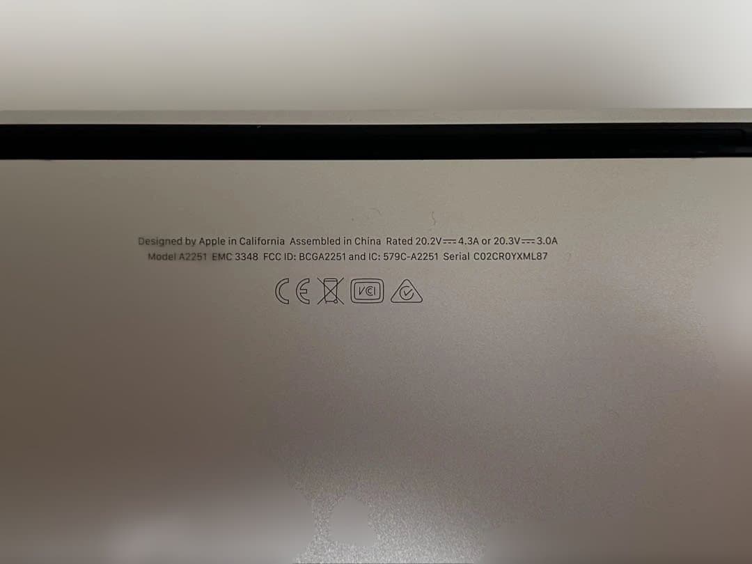 MacBook本体 MacBook Pro 13inch CPUi7 16GB