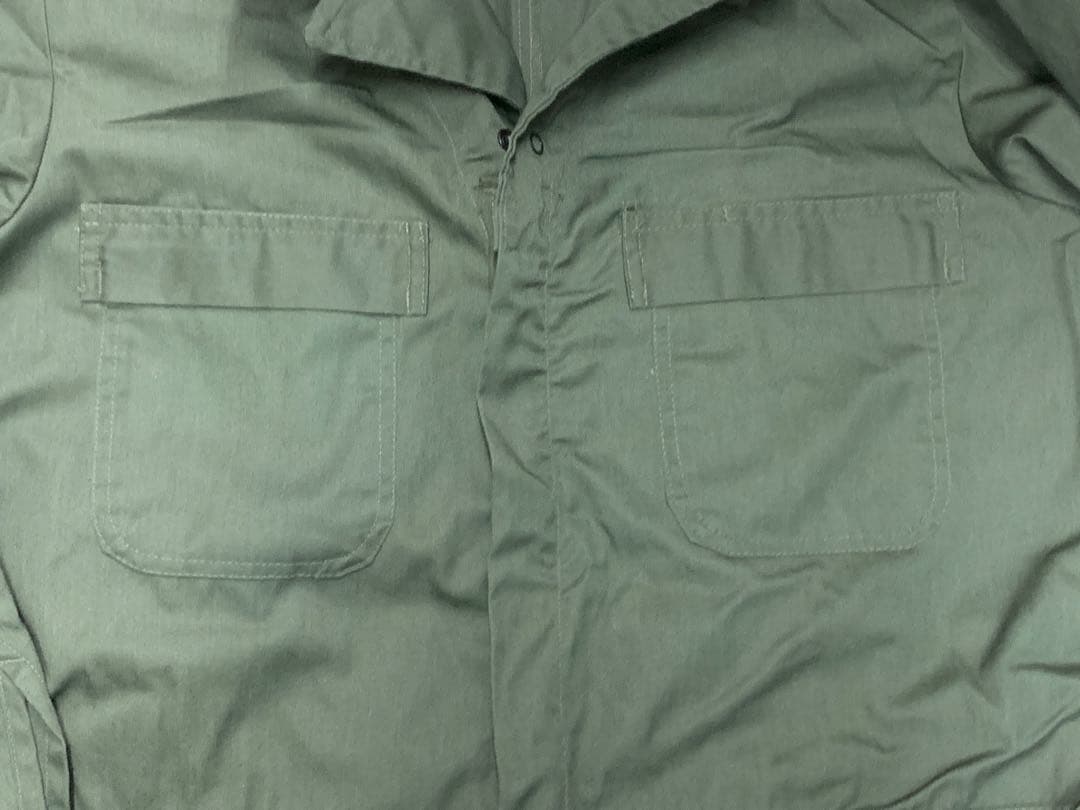 ミリタリー　ジャンプスーツ