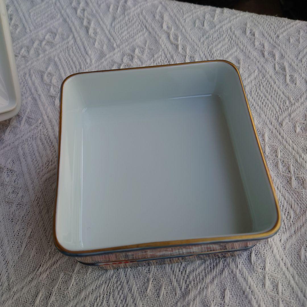 有田焼　其泉　二段重箱