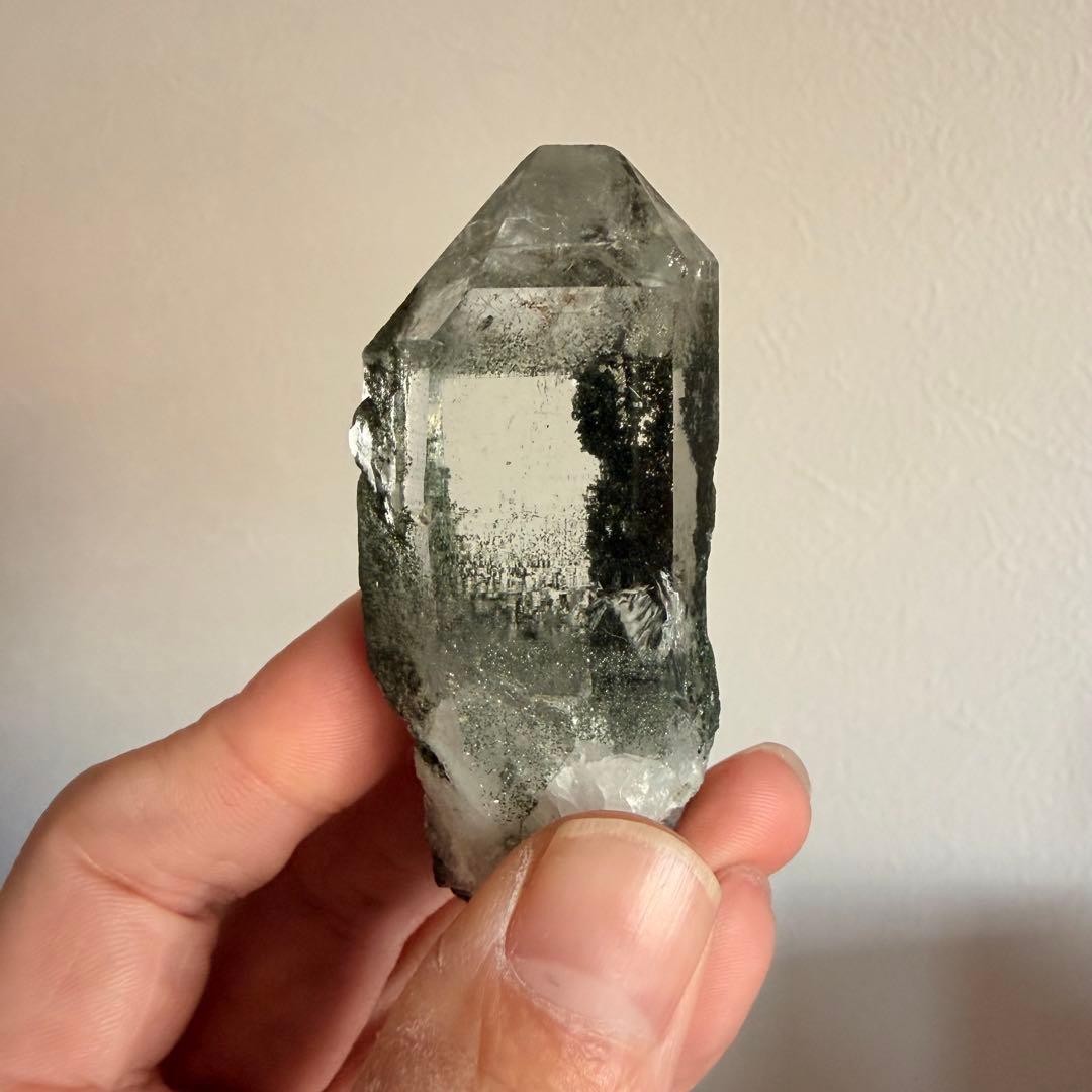 希少【クローライト】パキスタン スカルドゥ産 ヒマラヤ水晶 80g 7×4cm