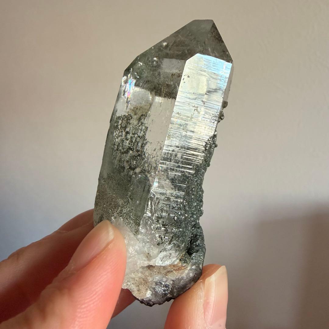希少【クローライト】パキスタン スカルドゥ産 ヒマラヤ水晶 80g 7×4cm