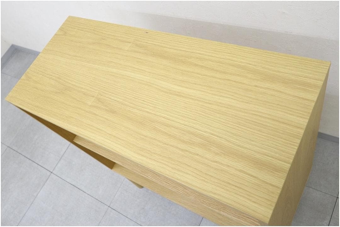 2 IDEE イデー スティルト シェルフ ミディアム ホワイト 本棚 飾り棚