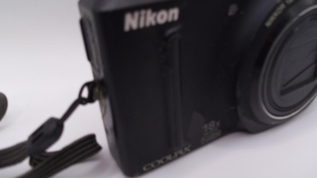 デジタルカメラ Nikon COOLPIX S9100 本体+バッテリー 現状品