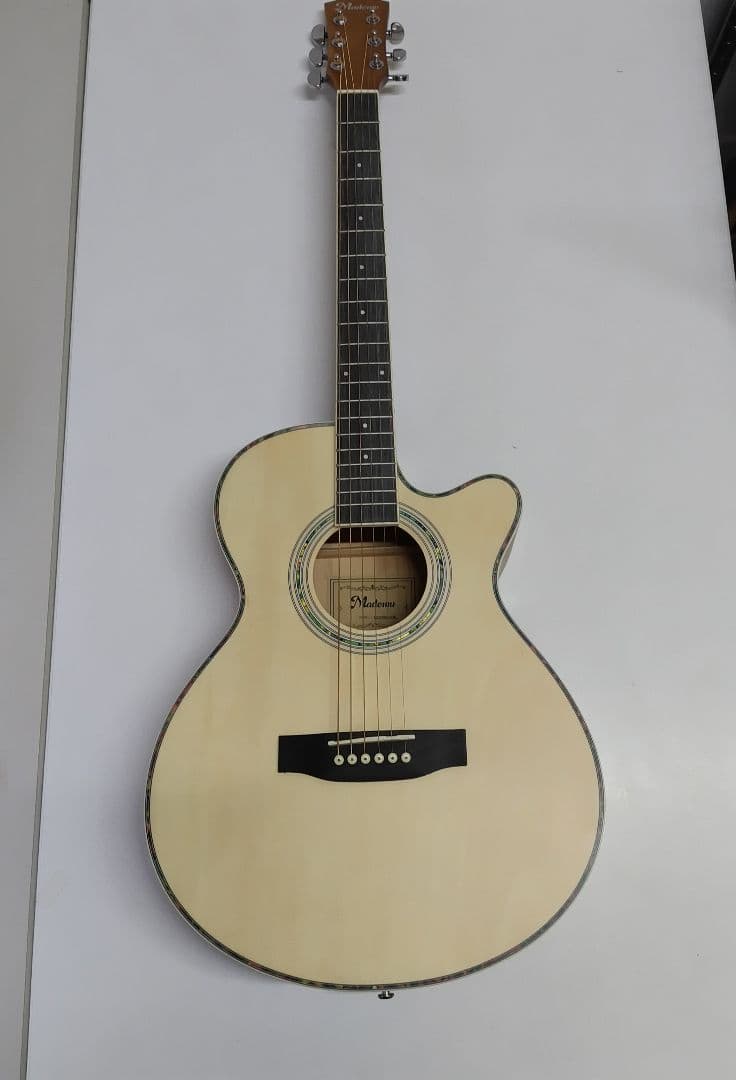 Mademu マデム　アコースティックギター　MCG40B-N-M　L2048