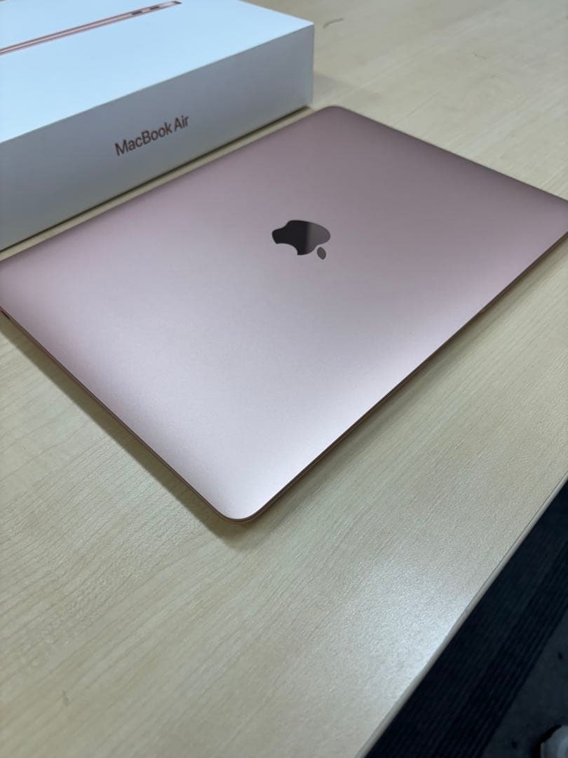 Apple MacBook Air2020ゴールド 本体