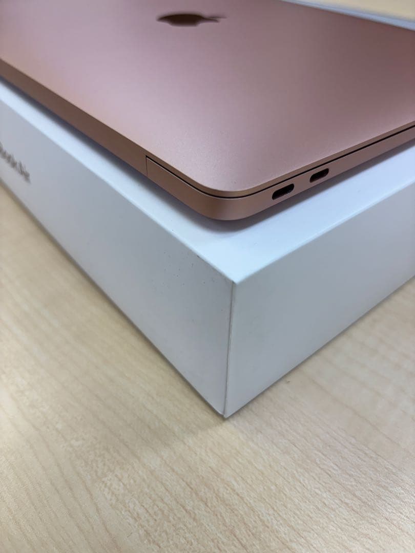 Apple MacBook Air2020ゴールド 本体