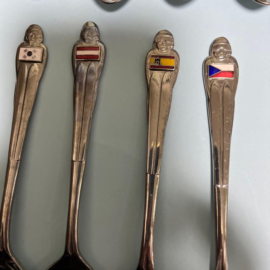 札幌オリンピック1972年国旗付きステンレススプーン43本セット