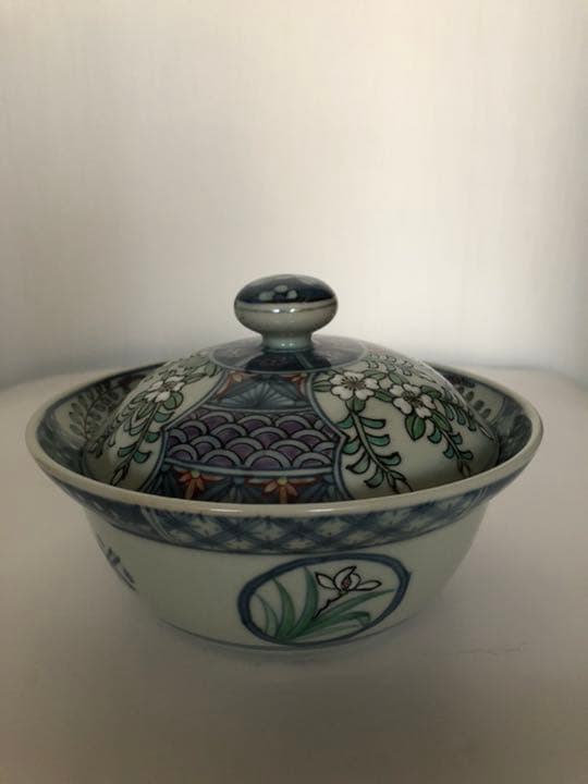 蓋付き鉢　染錦山桜草花　佐藤走波　作