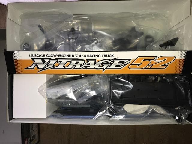 1/8RCE ナイトレージ5.2 フルセット Item No 44050 その1
